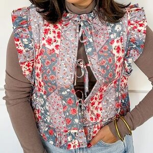 eesome Quilted Ruffle Patchwork Vest